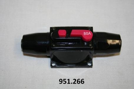 951.266.jpg
