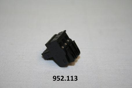 952.113.jpg